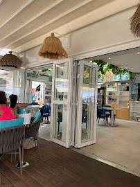 Atmosphère du Restaurant Le Café de la Plage à Antibes - n°9