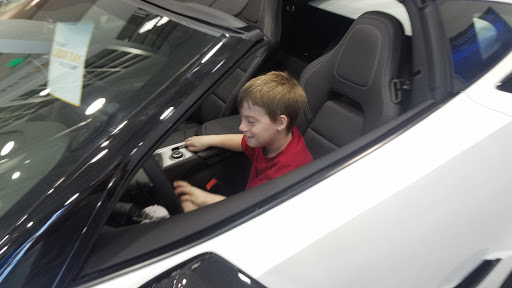 Chevrolet Dealer «Ed Bozarth #1 Park Meadows Chevrolet», reviews and photos, 8351 Parkway Dr, Lone Tree, CO 80124, USA