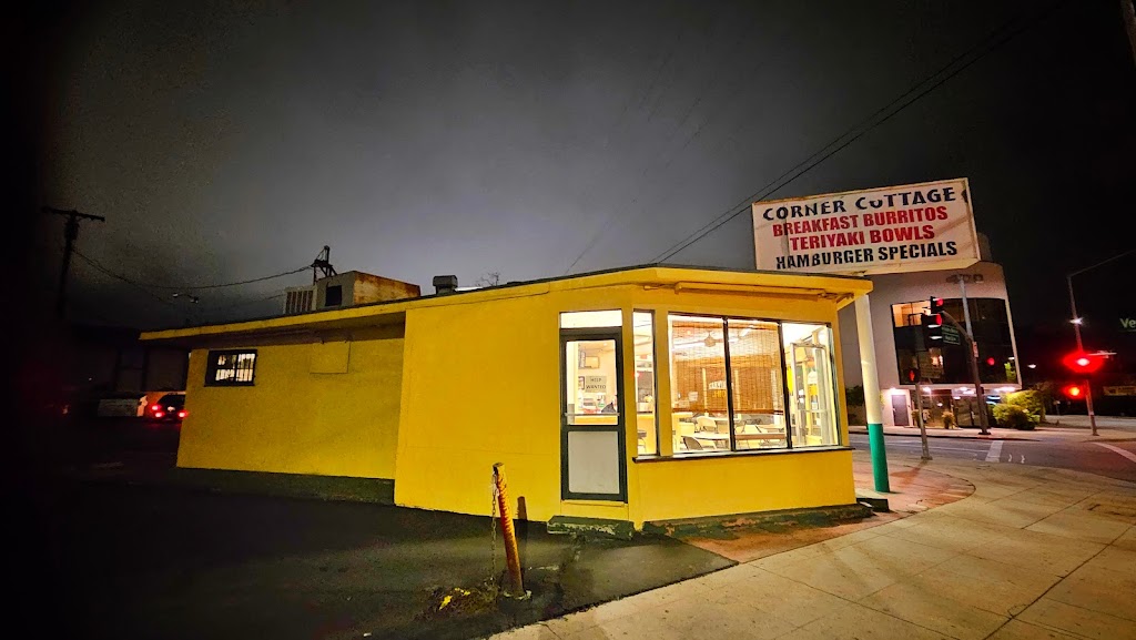 Corner Cottage 91502