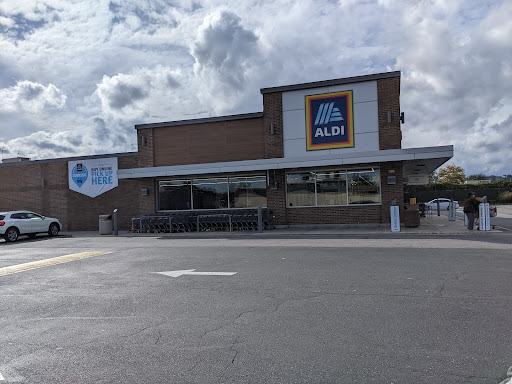Supermarket «ALDI», reviews and photos, 3250 E Fayette St, Baltimore, MD 21224, USA