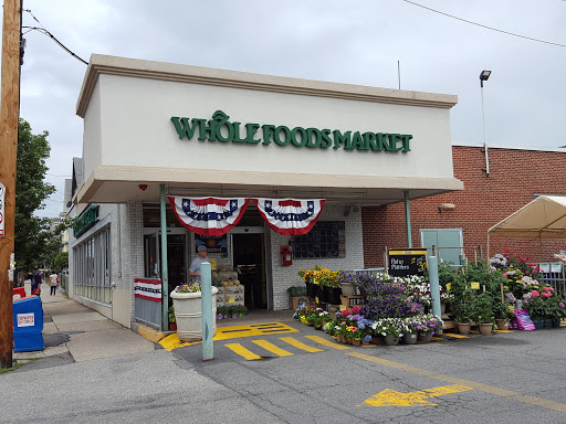 Whole Foods Market, 45 Beacon St, Somerville, MA 02143, USA, 