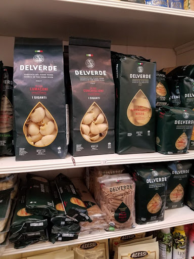 Gourmet Grocery Store «Cipollina Gourmet Italian Market», reviews and photos, 116-09 Queens Blvd, Forest Hills, NY 11375, USA