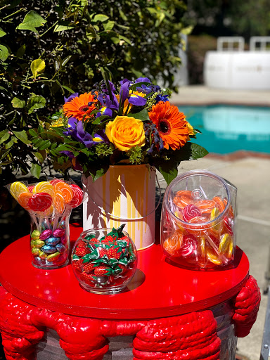 Florist «Fleur De Lis Florists», reviews and photos, 6588 Quinton Ln, Tujunga, CA 91042, USA