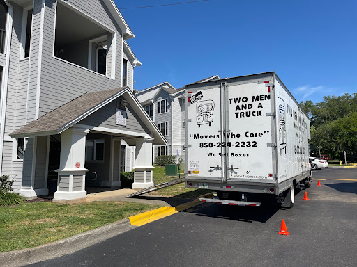 Moving and Storage Service «Two Men and a Truck», reviews and photos, 1196 Capital Cir NE c, Tallahassee, FL 32301, USA