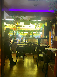 Photo n°59 de Café le Petit Pont à Paris ()