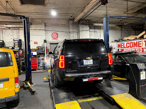 Auto Body Shop «Punjab Auto Repair», reviews and photos, 33-56 21st St, Long Island City, NY 11106, USA