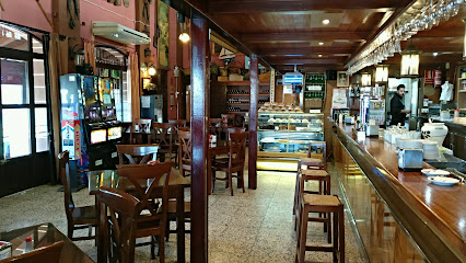 Restaurante Manzanilla Bar - C. Alamo, 60, 21890 Manzanilla, Huelva, Spain