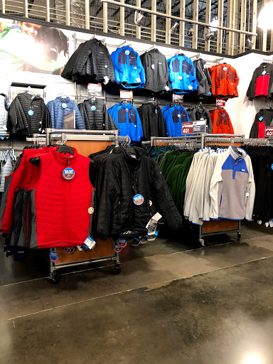Sportswear Store «Columbia Sportswear Outlet Store», reviews and photos, 12801 W Sunrise Blvd, Sunrise, FL 33323, USA