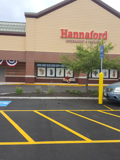Grocery Store «Hannaford Supermarket», reviews and photos, 5 Hannaford Dr, York, ME 03909, USA
