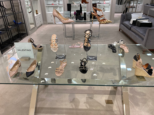 Department Store «Saks Fifth Avenue», reviews and photos, 1350 Polaris Pkwy, Columbus, OH 43240, USA