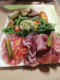 Charcuterie du Restaurant italien Little Italy Factory à Saint-Maximin - n°3