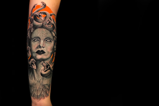 Explore shoulder flower tattoo ideas, creative tattoo ideas in Davenport, available at Ynot Ink Studio