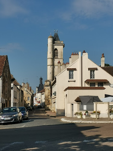Commune de Coulanges-sur-yonne à Coulanges-sur-Yonne