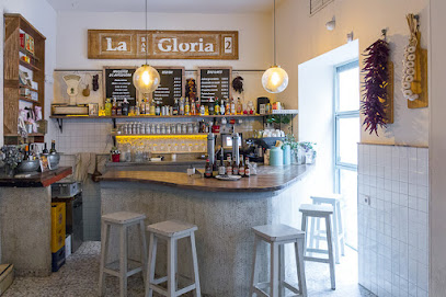 Bar La Gloria - C. del Noviciado, 2, 28015 Madrid, Spain