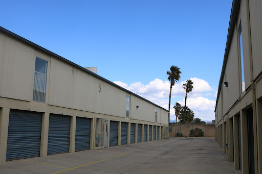 Self-Storage Facility «Golden State Storage - Sepulveda», reviews and photos, 8516 Sepulveda Blvd, North Hills, CA 91343, USA