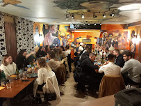 Atmosphère du Restaurant La Taverne du Fromager à Plélan-le-Grand - n°10