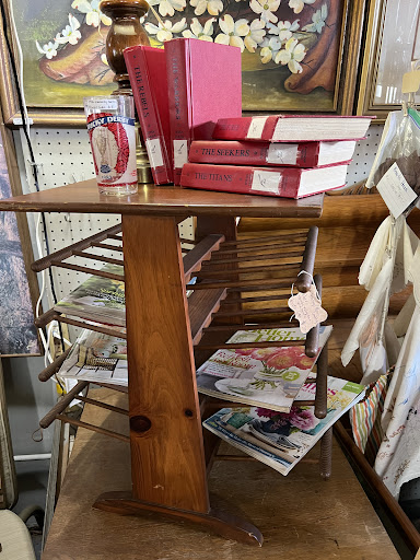 Antique Store «Vintage Gifts & Antiques», reviews and photos, 11503 Jones Rd, Houston, TX 77070, USA