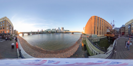 London Bridge