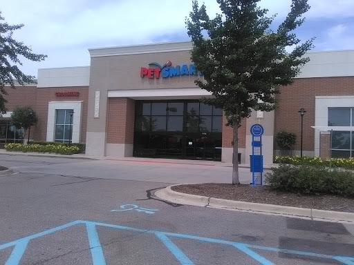 Pet Supply Store «PetSmart», reviews and photos, 47142 Michigan Ave, Canton, MI 48188, USA