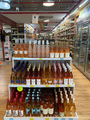 Liquor Store «North Village Wine & Liquor», reviews and photos, 242 W 14th St, New York, NY 10011, USA