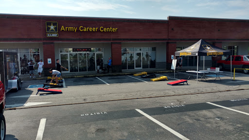 Print Shop «FedEx Office Print & Ship Center», reviews and photos, 3031 Wilma Rudolph Blvd, Clarksville, TN 37040, USA