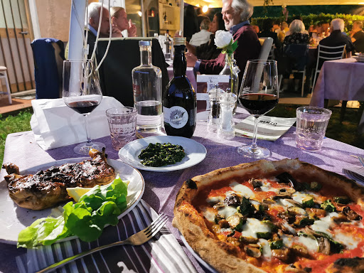 Ristorante Pizzeria Da Renzo - Bistecca - Giropizza - Comunioni - KM Zero - Pasta Fresca - Grigliate - Massarosa in Piano di Mommio, Provincia di Lucca