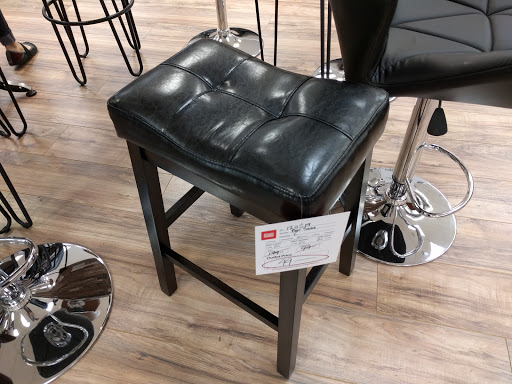 Furniture Store «Phoenix Furniture Outlet», reviews and photos, 1800 W Elliot Rd, Tempe, AZ 85284, USA