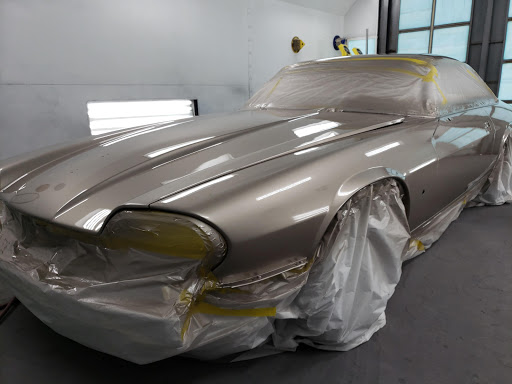 Auto Body Shop «S & S Body Shop», reviews and photos, 3010 Fowler St, Fort Myers, FL 33901, USA