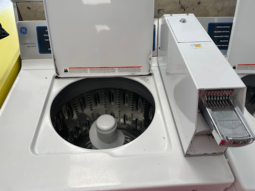 Laundromat «St. Clair COIN LAUNDRY», reviews and photos, 523 S 2nd St, St Clair, PA 17970, USA