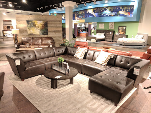 Furniture Store «Living Spaces - Glendale, AZ», reviews and photos, 6767 W Bell Rd, Glendale, AZ 85308, USA