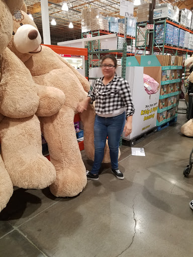 Warehouse store «Costco Wholesale», reviews and photos, 2828 Chad Dr, Eugene, OR 97408, USA