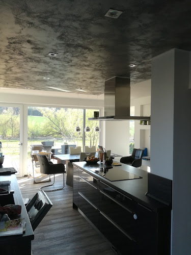 Opinii despre Martin Vrba | Malíř pokojů Plzeň - malby, nátěry, dekorační stěrky, techniky - Nýřany, Stříbro, Rokycany, Dobřany, Kaznějov în Plzeň - Elektrikář