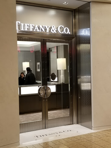 Jewelry Store «Tiffany & Co.», reviews and photos, 1200 Morris Turnpike, Short Hills, NJ 07078, USA