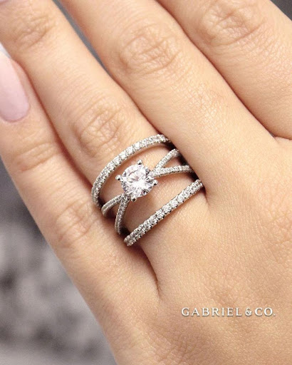 Jewelry Store «Classic Designs Jewelry», reviews and photos, 24260 Valencia Blvd, Valencia, CA 91355, USA