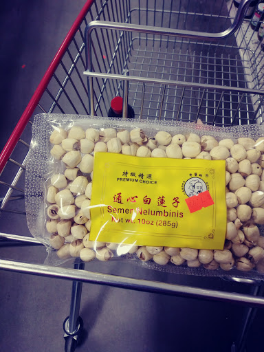 Asian Grocery Store «V-Mart international market», reviews and photos, 176 Narragansett Ave, Providence, RI 02907, USA