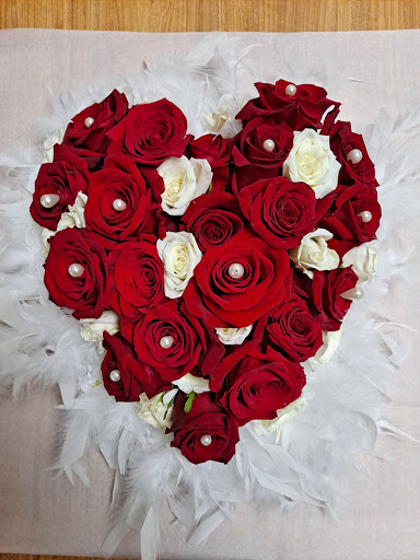 Florist «Finer Flowers», reviews and photos, 645 E Landis Ave, Vineland, NJ 08360, USA