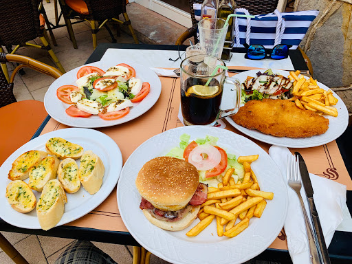 Información y opiniones sobre Cafeteria Miralls de Cala Millor