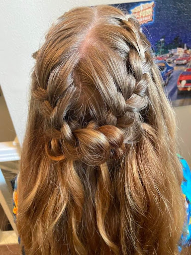 Hair Salon «The Studio Salon», reviews and photos, 1568 Kingwood Dr, Kingwood, TX 77339, USA