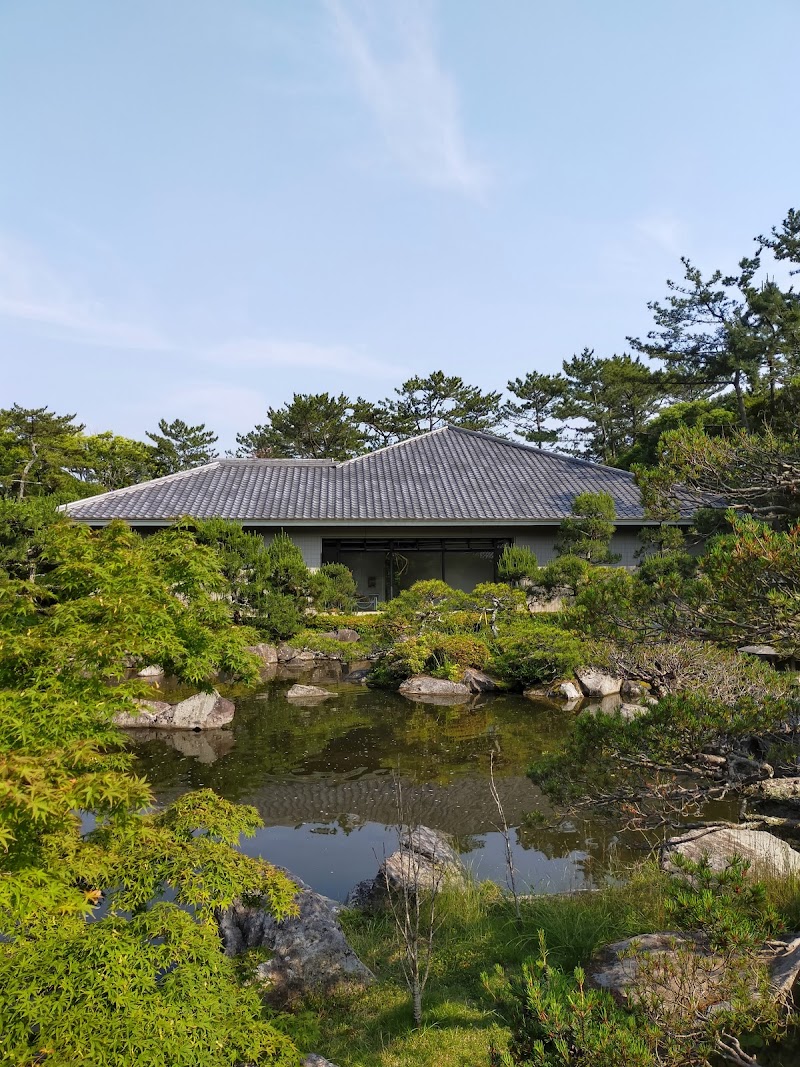 葉山しおさい博物館