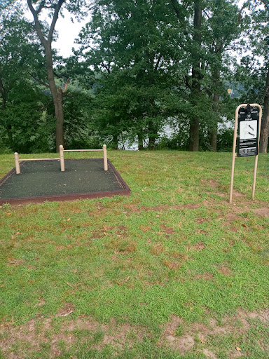 Park «Weequahic Park Track», reviews and photos, 1 Thomas Carmichael Dr, Newark, NJ 07114, USA