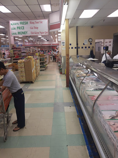 Asian Grocery Store «Cho Saigon New Market», reviews and photos, 2206 S Collins St, Arlington, TX 76010, USA