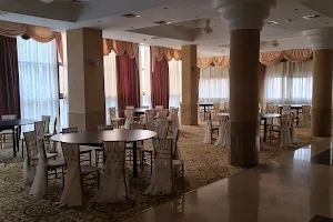 Restaurant Luxor image