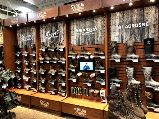 Sporting Goods Store «SCHEELS», reviews and photos, 6503 W 135th St, Overland Park, KS 66223, USA