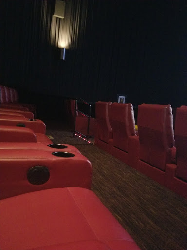 Movie Theater «AMC Fiesta Square 16», reviews and photos, 3033 N College Ave, Fayetteville, AR 72703, USA