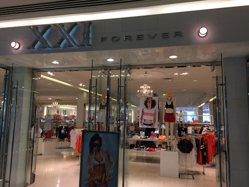 Clothing Store «F21 XXI», reviews and photos, 112 Plaza Dr, West Covina, CA 91790, USA