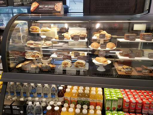 Department Store «Target», reviews and photos, 777 E Colorado Blvd, Pasadena, CA 91101, USA