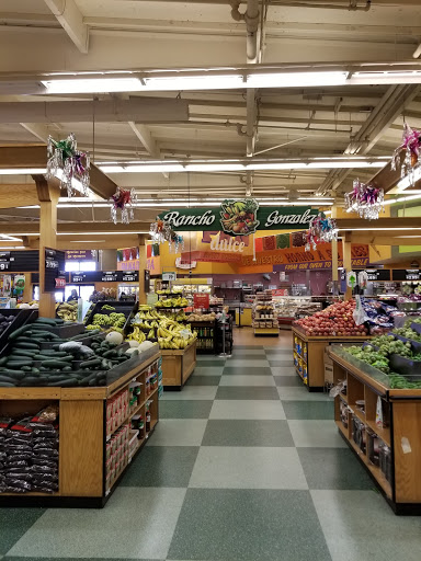Grocery Store «Northgate Gonzalez Markets», reviews and photos, 10801 Prairie Ave, Inglewood, CA 90303, USA