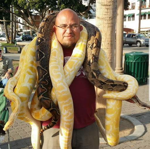 Reptile Store «Paramount Pet Entertainment - Reptile Parties & more!», reviews and photos, 8055 Rosecrans Ave #107, Paramount, CA 90723, USA