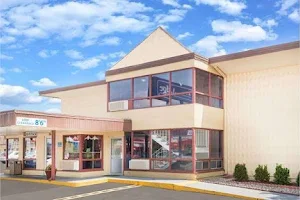 Travelodge by Wyndham Terre Haute image