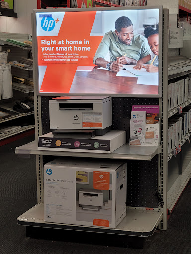 Office Supply Store «Staples», reviews and photos, 93 E Street Rd, Feasterville-Trevose, PA 19053, USA